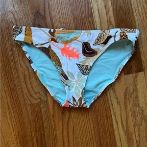 Aerie jungle print bottoms